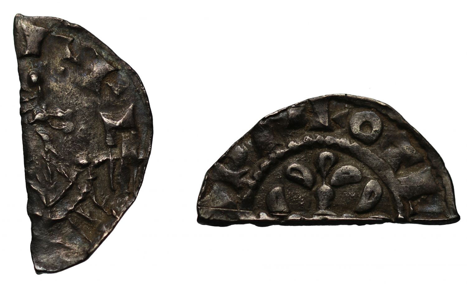 Henry I cut Halfpenny, Profile / Cross fleury type, Norwich Mint, Moneyer Oter